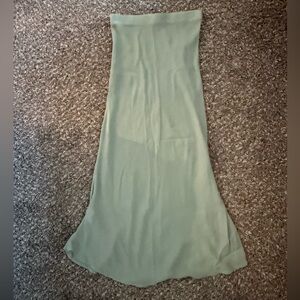 Elegant Green Maxi Skirt